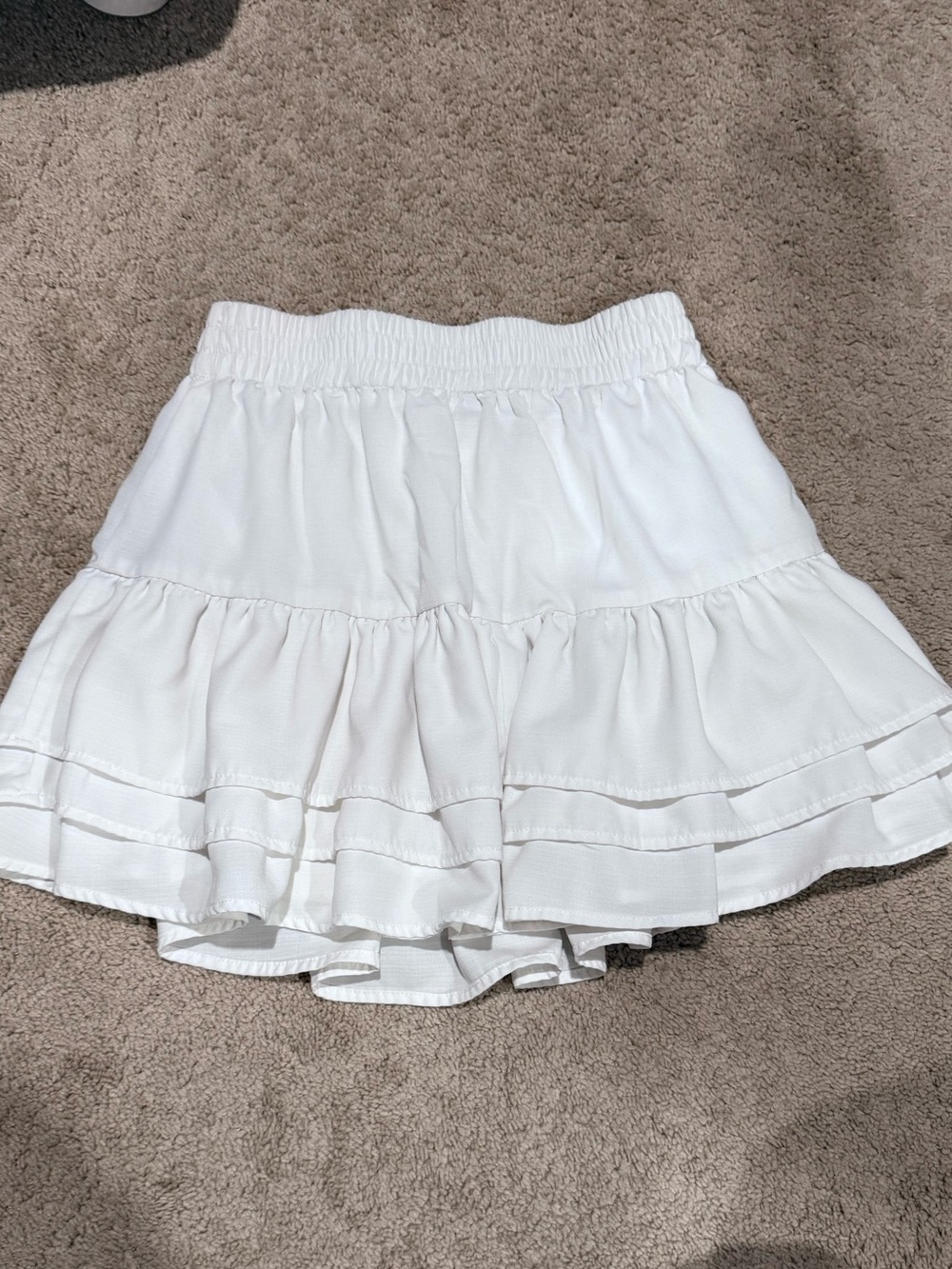 SHEIN White Tiered Ruffle Mini Skirt